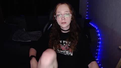 Snapshot of ameliakamishiro chatting on October 2025 07:02:01 PM Amelia online show from October 2025 07:02:01 PM