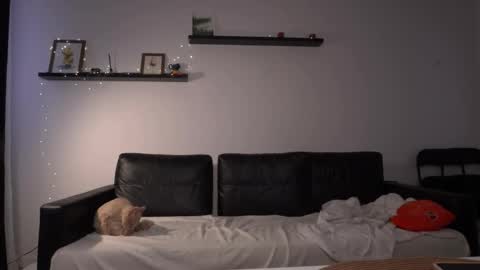 Amelia   online show from March 2026 03:48:01 PM