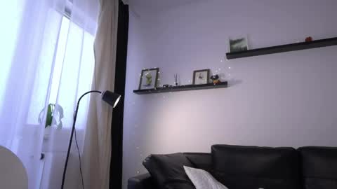 Amelia   online show from May 2026 04:33:02 PM