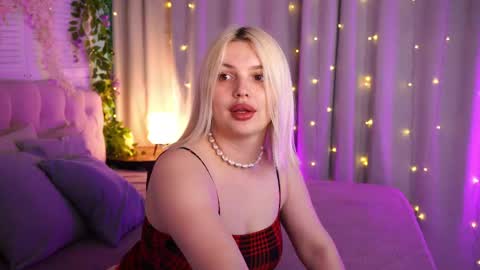 Snapshot of ameliawells chatting on May 2026 04:09:02 AM Amelia online show from May 2026 04:09:02 AM
