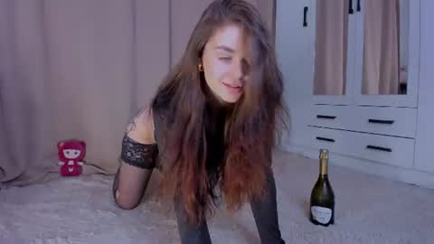 Snapshot of amelihallss chatting on June 2026 03:10:01 PM Sex Doll online show from June 2026 03:10:01 PM