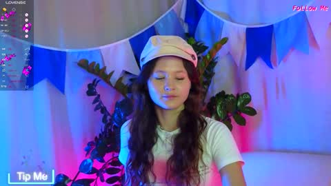 AmeliRoyse online show from September 2025 05:15:02 PM