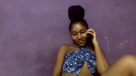 amelisy20005 online show from January 2026 04:33:02 PM