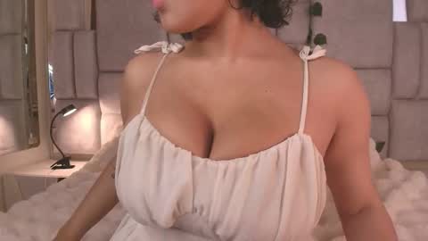      online show from November 2025 09:58:01 PM