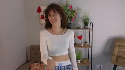 Alivia online show from May 2026 10:00:01 AM