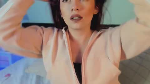 ami_berner online show from November 2025 02:31:02 PM