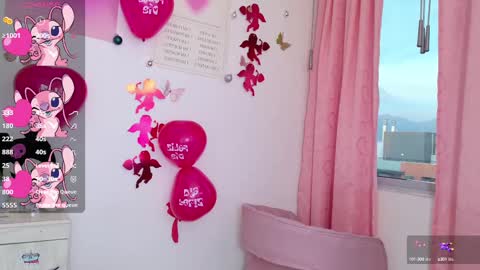 Amy online show from February 2025 10:47:02 PM