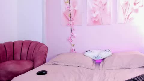 AmiiClark  online show from February 2026 07:17:02 PM