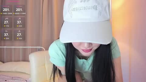 AmiliYan online show from March 2026 07:00:02 AM