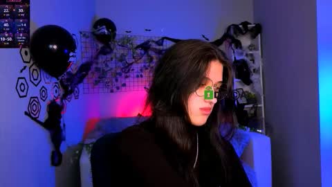 Amina online show from October 2025 09:46:01 PM