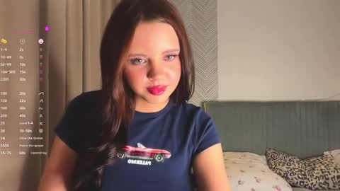 Snapshot of aminaliven chatting on May 2026 04:25:01 PM aminaliven online show from May 2026 04:25:01 PM