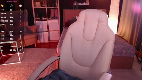 Snapshot of aminegulse chatting on January 2025 03:36:02 AM Camilla online show from January 2025 03:36:02 AM