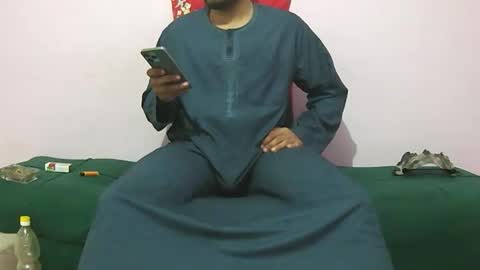 Snapshot of amir_elaraby chatting on December 2025 11:56:02 PM Amir online show from December 2025 11:56:02 PM