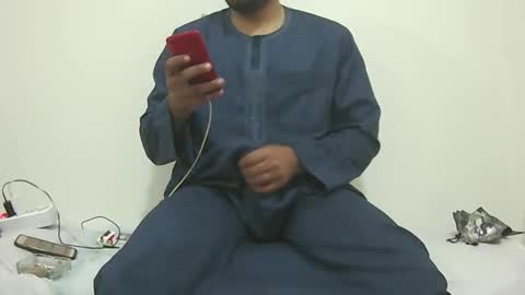 Snapshot of amir_elaraby chatting on May 2026 02:39:01 AM Amir online show from May 2026 02:39:01 AM