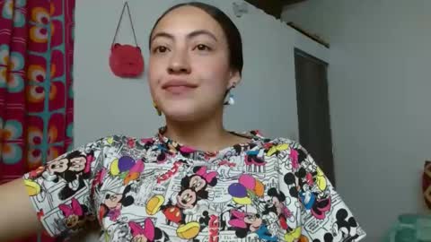 amitlu_ online show from September 2025 04:09:02 PM