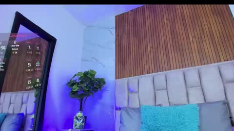 Snapshot of ammbar_foxx chatting on November 2025 03:18:02 AM ambar online show from November 2025 03:18:02 AM