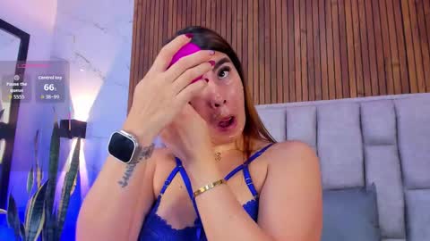 Snapshot of ammbar_foxx chatting on November 2025 12:09:02 PM ambar online show from November 2025 12:09:02 PM