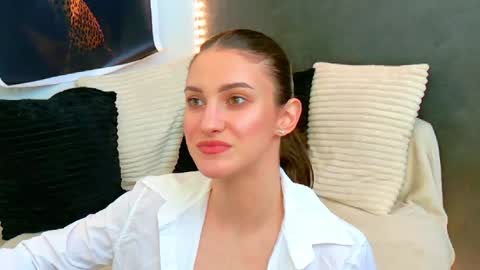 Amira online show from April 2026 09:24:02 AM