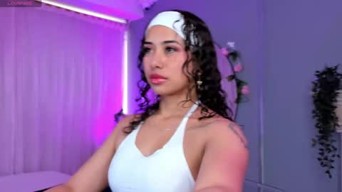 Ammy Nova online show from April 2026 07:40:02 PM