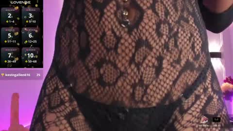 Ammy Roux online show from June 2026 03:53:01 AM