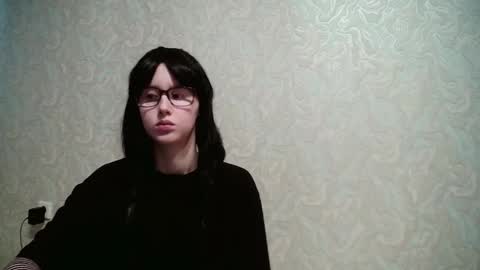 Amomira online show from September 2025 09:11:01 AM