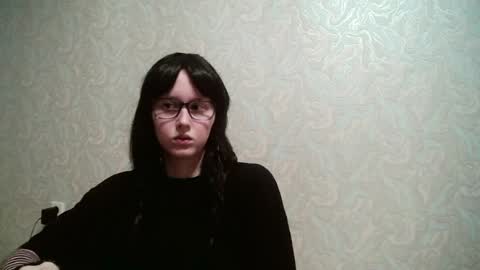 Amomira honeyx online show from March 2026 02:31:02 PM