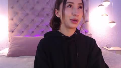 Sophi online show from July 2026 08:39:01 AM