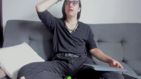 Amoneth online show from January 2026 07:52:02 PM