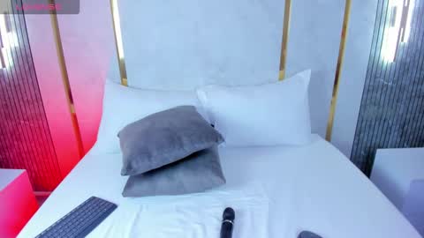 Tefy online show from November 2025 03:09:02 AM