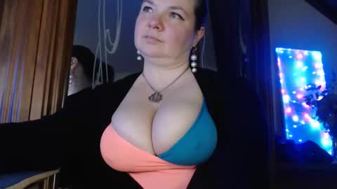 amorelara online show from December 2024 07:32:01 AM