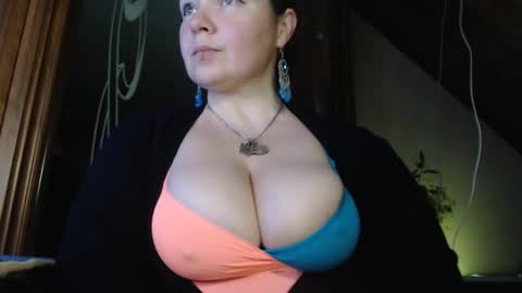 amorelara online show from January 2025 04:05:01 AM