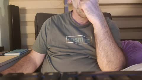 AmorLin online show from April 2026 07:58:02 PM