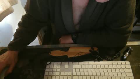 amslave4f online show from February 2026 10:08:01 AM