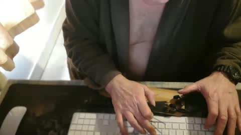 amslave4f online show from February 2026 11:09:01 AM