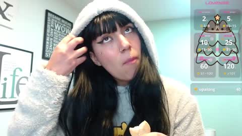 Snapshot of amy__adams1 chatting on December 2024 08:12:01 AM Amy 3 online show from December 2024 08:12:01 AM