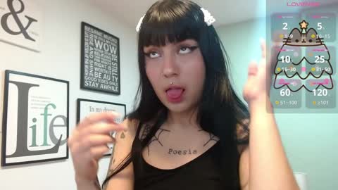 Snapshot of amy__adams1 chatting on December 2024 04:42:02 AM Amy 3 online show from December 2024 04:42:02 AM