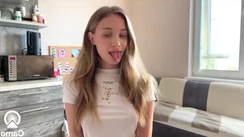 Amy Chill online show from October 2025 10:02:01 AM