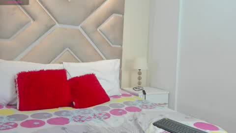 Amy  online show from March 2026 03:44:01 AM