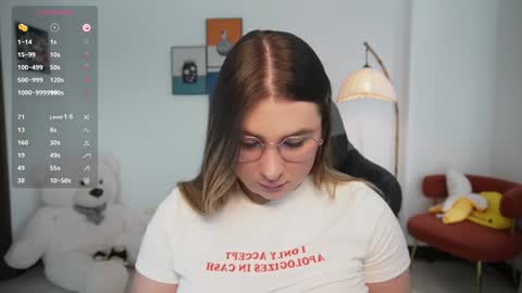 Snapshot of amy_ross1 chatting on February 2025 05:39:02 PM Daniela M online show from February 2025 05:39:02 PM