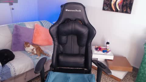 Mia Cristancho online show from December 2024 07:07:02 PM