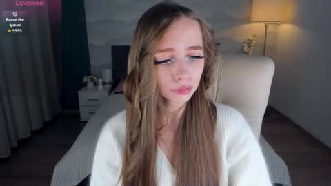 Snapshot of amy_vayne chatting on September 2025 07:04:02 PM Amy online show from September 2025 07:04:02 PM