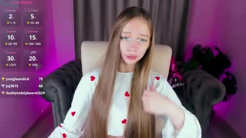 Snapshot of amy_vayne chatting on November 2025 06:13:01 AM Amy online show from November 2025 06:13:01 AM