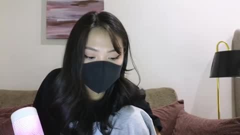 girl next door named Amy online show from December 2024 02:05:01 PM