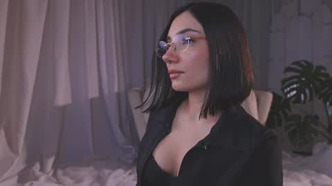 Amy Armstrong online show from July 2026 11:50:02 PM