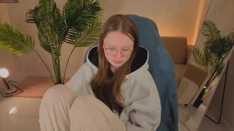 amycherryberry online show from November 2025 01:16:02 AM