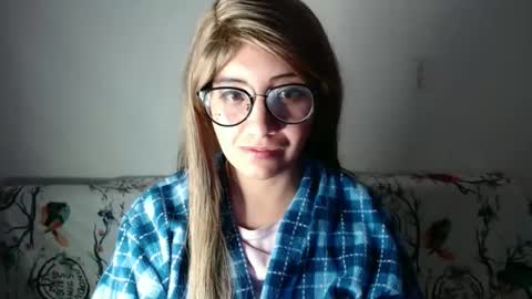 Snapshot of amycosplay99 chatting on December 2024 07:17:02 AM amycosplay99 online show from December 2024 07:17:02 AM