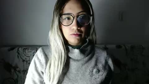 Snapshot of amycosplay99 chatting on December 2024 04:27:02 AM amycosplay99 online show from December 2024 04:27:02 AM