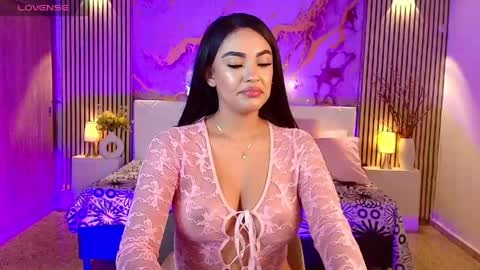 Snapshot of amyjohnsonn chatting on June 2026 05:46:02 AM amyjohnsonn online show from June 2026 05:46:02 AM