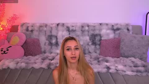 Snapshot of amykentt chatting on May 2026 04:23:01 PM amykentt online show from May 2026 04:23:01 PM