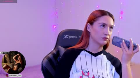 Amy online show from November 2025 11:54:01 AM